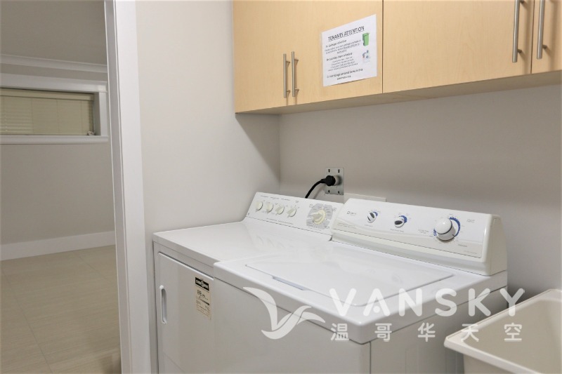 260429101046_10 laundry.jpeg